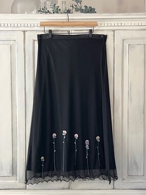🟠NASH Vintage Skirt w/Tulle Overlay and Embroidered Flowers Black LARGE